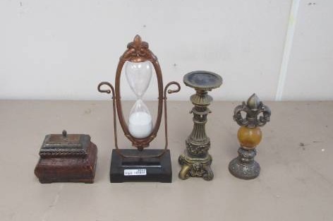 lot 2042 image: Hourglass, Candle Holder, Keepsake box �.