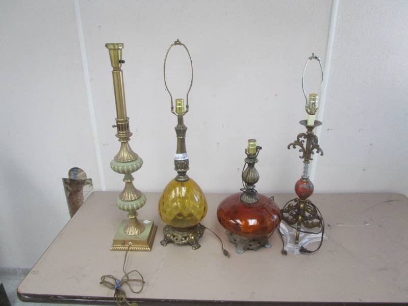 lot 2187 image: Lot of 4 Lamps Glass  Metal