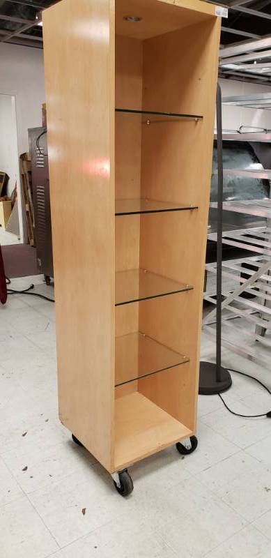 lot 2090 image: Rolling Wood Glass Shelf Unit