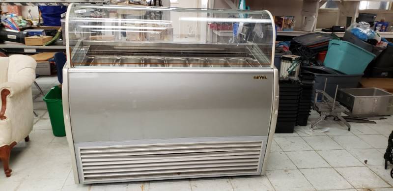 lot 2031 image: Sevel SS Gelato Showcase Model SLM-7