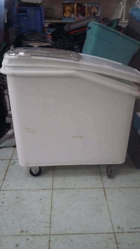 lot 2139 image: Rolling Commercial Flour Bin