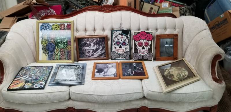 lot 4220 image: Lot of 10 Framed Pics  Prints