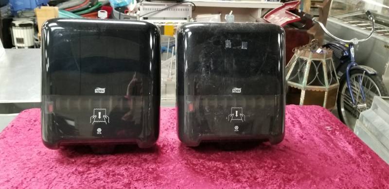 lot 4235 image: Two Paper Towel Dispensers