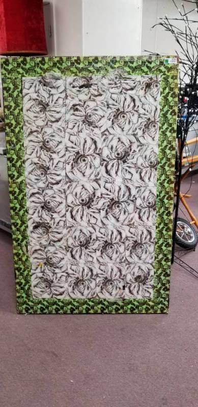lot 4253 image: Art  Dcor Piece
