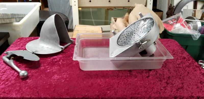 lot 4259 image: Misc Commercial Grater Pieces