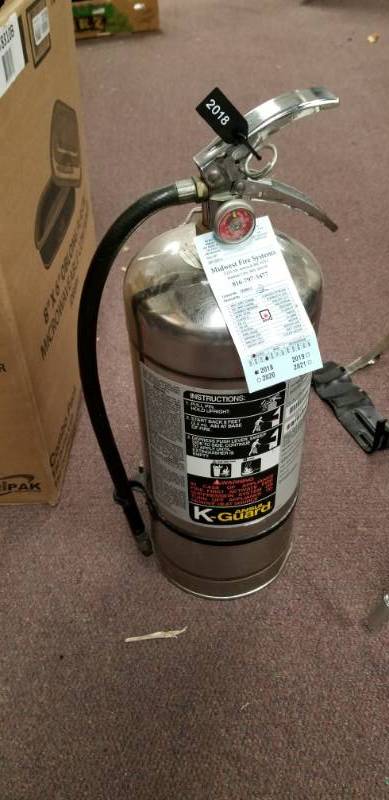 lot 4270 image: Chrome Fire Extinguisher