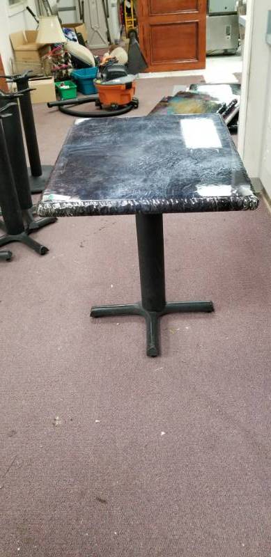 lot 4285 image: Iron Base Table