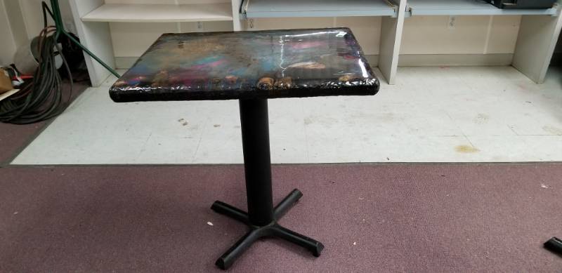 lot 4289 image: Iron Base Table