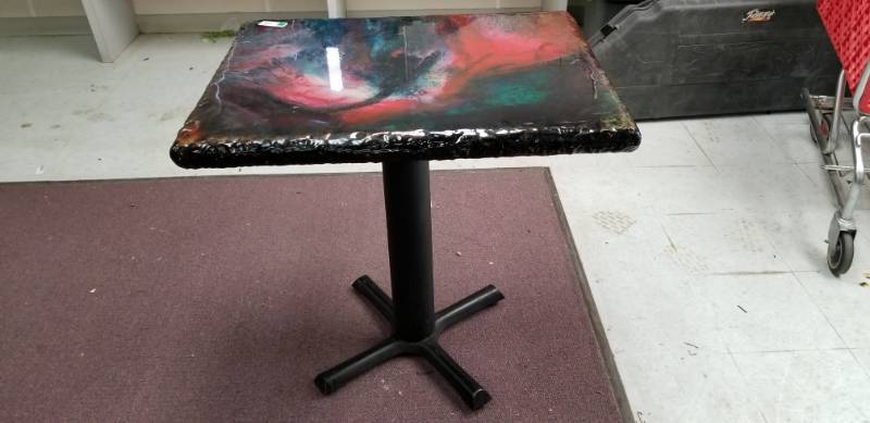 lot 4291 image: Iron Base Table