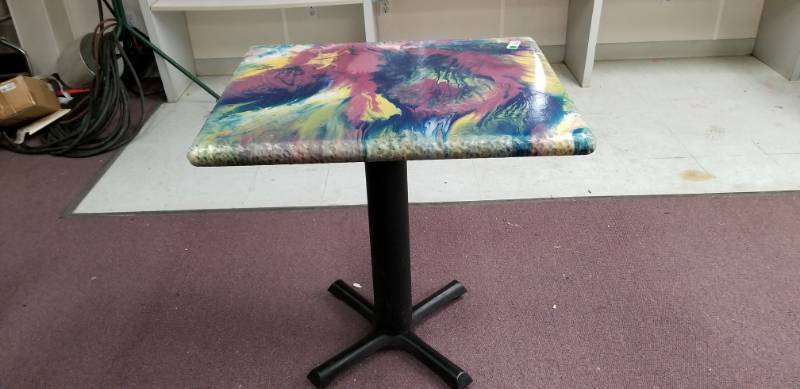 lot 4293 image: Iron Base Table