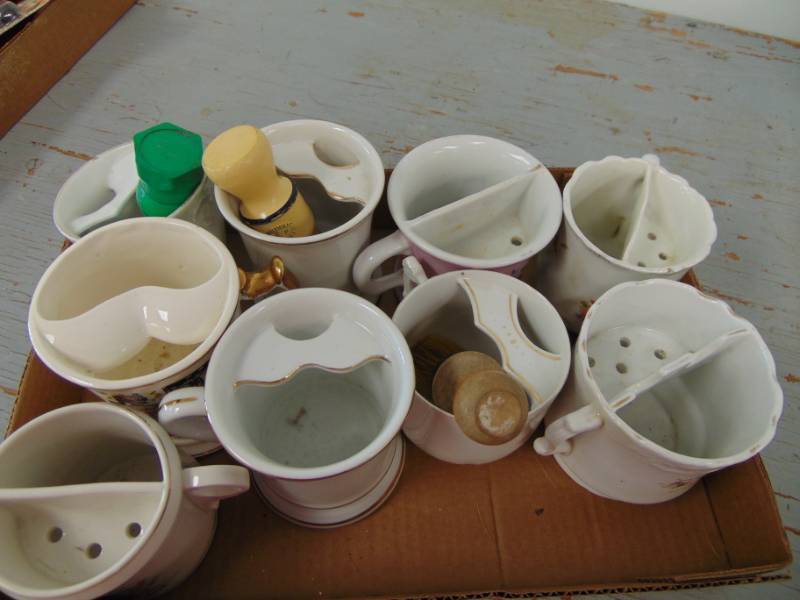 lot 1455 image: Vintage Shaving Mugs