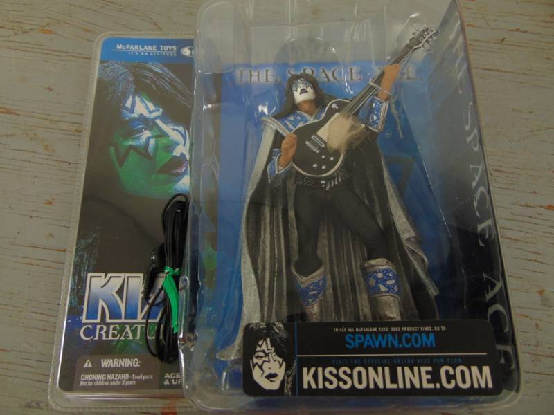 lot 1478 image: KISS- The space Age By Mcfarlane toys