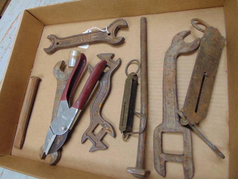 lot 1506 image: Vintage Tools