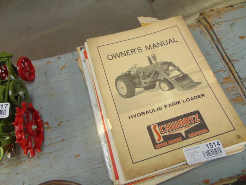 lot 1514 image: Farm Equipment Manuals and literature