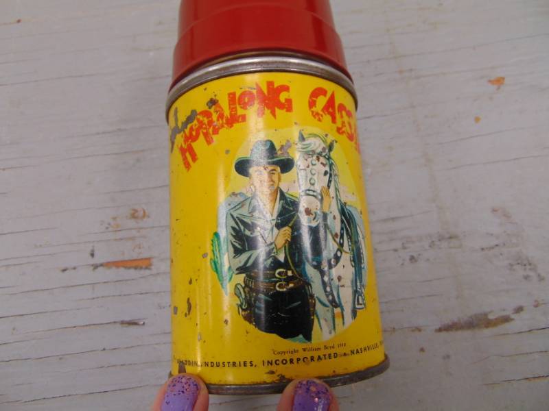 lot 1543 image: 3 Vintage Aladdin themoses - Zoro and Hopalong Cassidy
