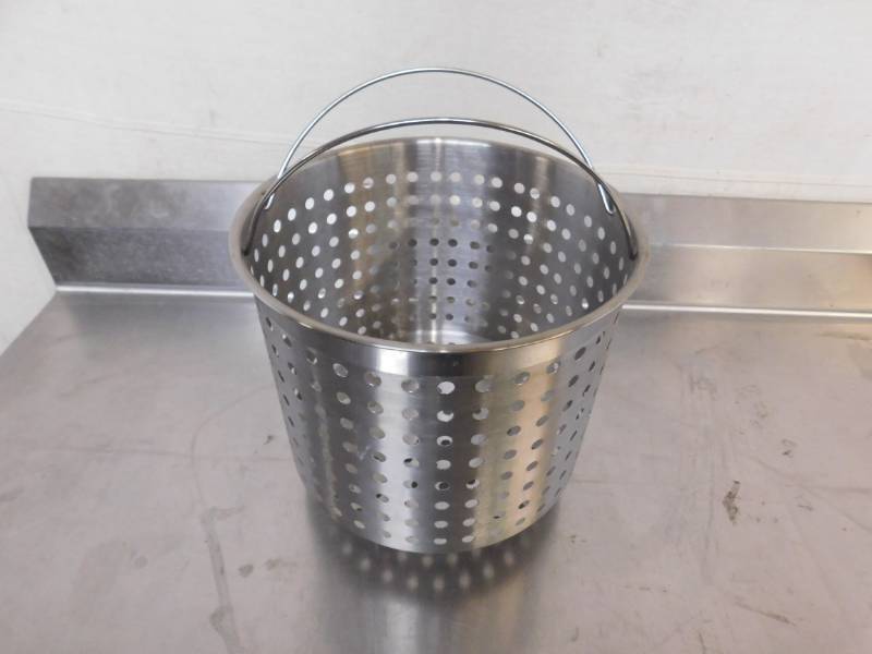 lot 1544 image: Large Stainless Steel Strainer