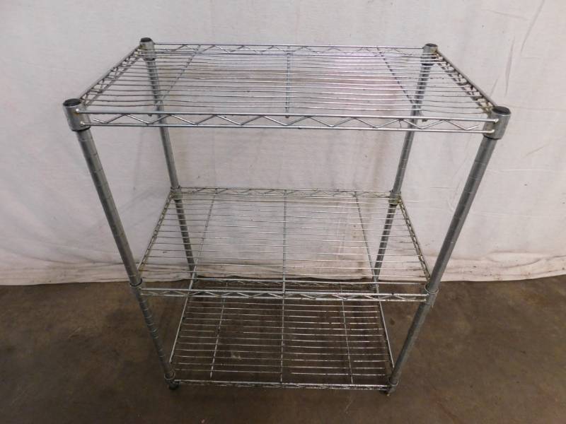 lot 37 image: 2 Foot Metro Shelf