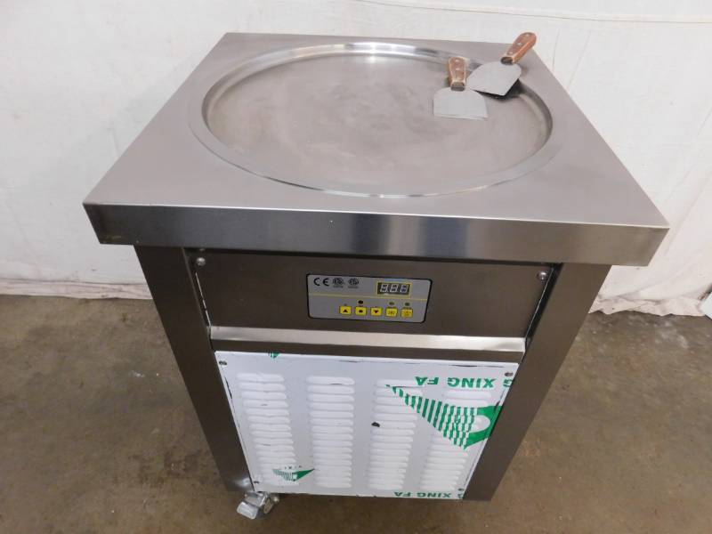 lot 30 image: Fried Ice Cream Roll Machine