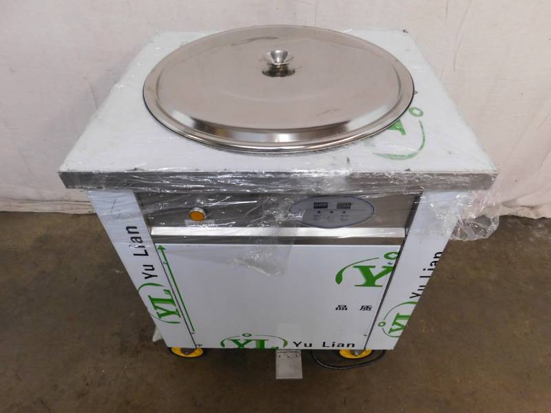 lot 29 image: NEW Fried Ice Cream Roll Machine