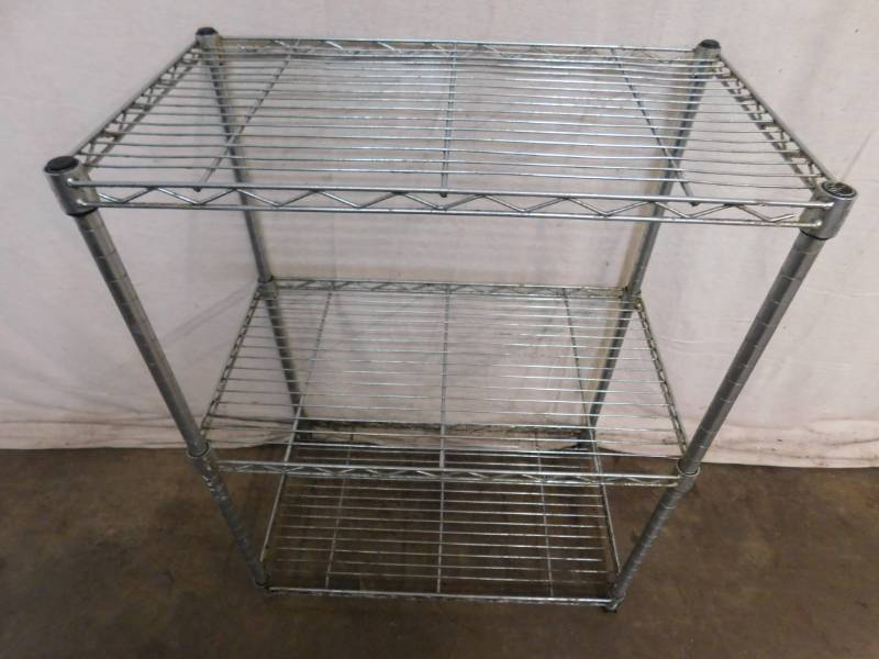 lot 34 image: 2 Foot Metro Shelf