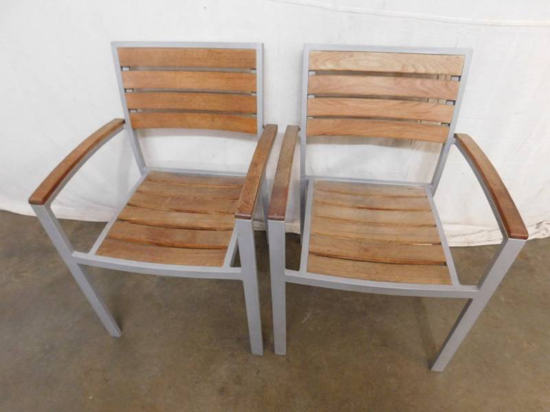 lot 1561E image: 2 Dining Height Metal Frame with Wood Accent Chairs