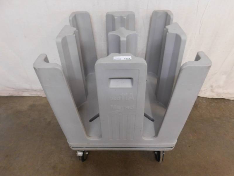 lot 4 image: PCD11A Metro Dish Dolly