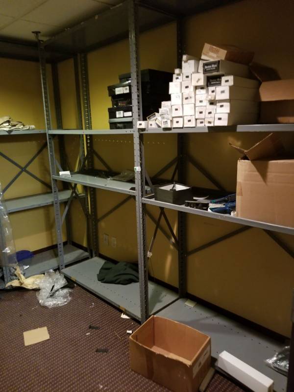 lot 1082 image: Metal Shelving and Contents in Room