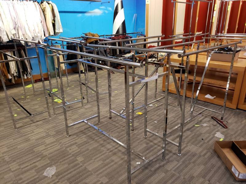 lot 2035 image: (6) Adjustable Stainless Steel Clothes Racks