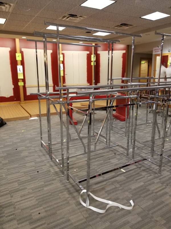 lot 2062 image: 3 Metal Clothes Racks