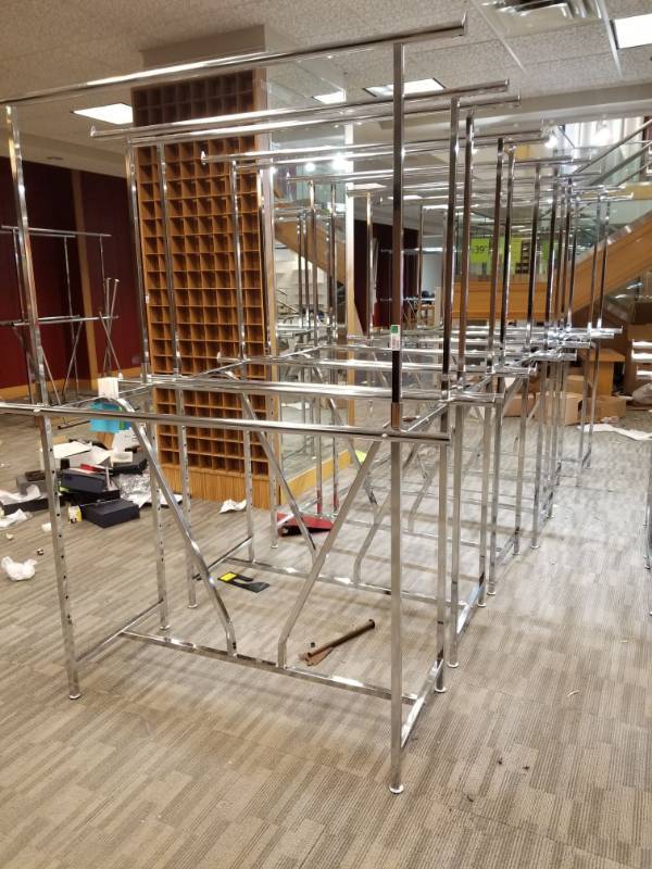 lot 2067 image: 6 Metal Clothes Racks