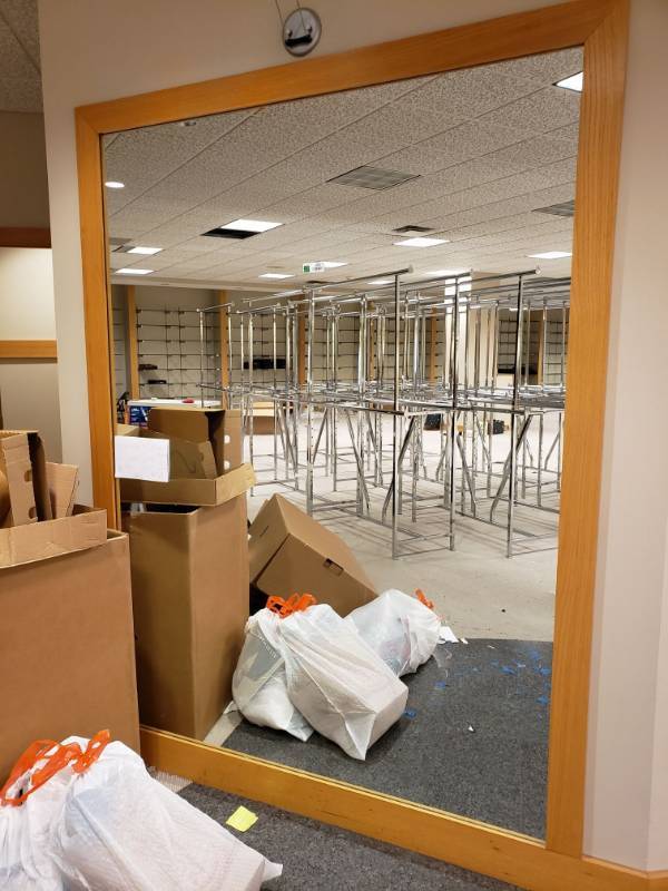 lot 3057 image: 78 x 57 Mirror