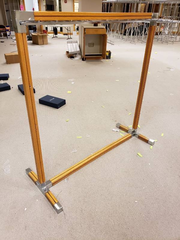 lot 3108 image: Wooden belt display rack