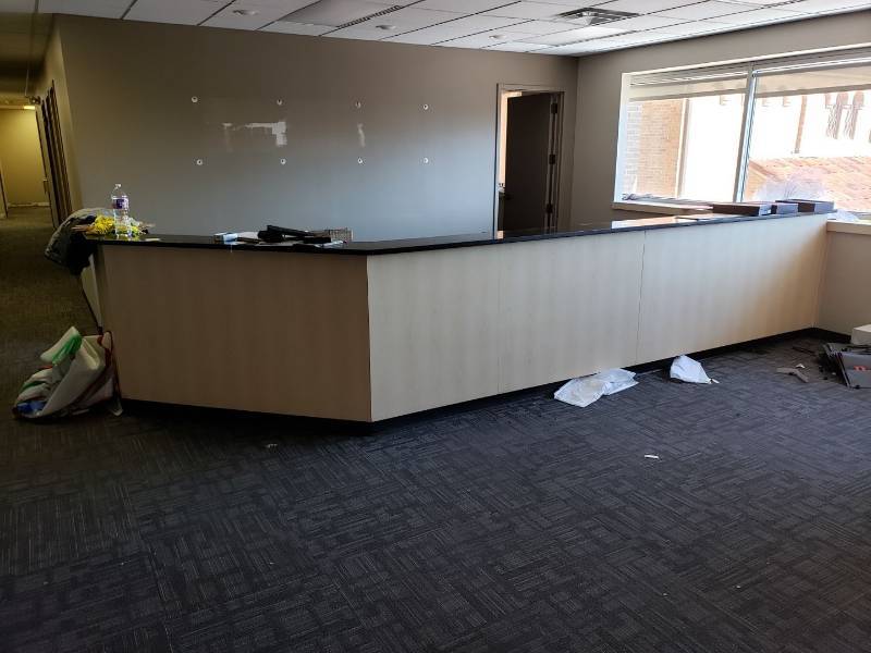 lot 4407 image: Check out counter with granite top