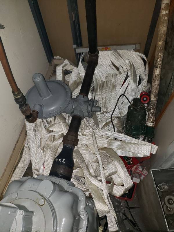 lot 9003 image: Lot of fire hose