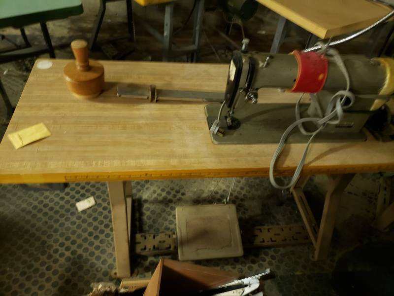 lot 9052 image: Juki commercial sewing machine