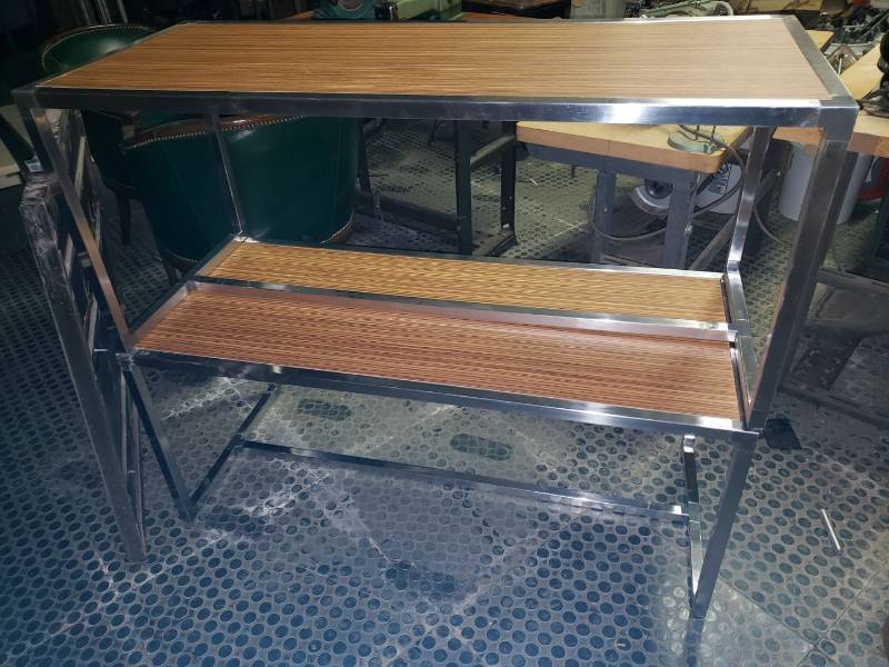 lot 9063 image: Lot (2) chrome display tables