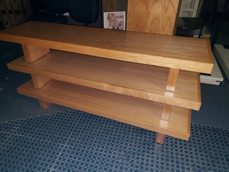 lot 9064 image: Lot (3) Oak wooden display tables