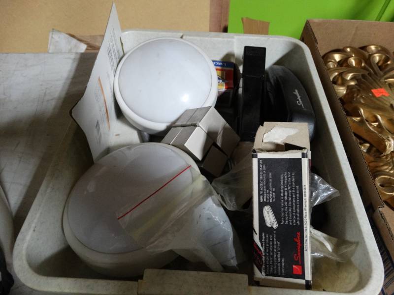 lot 8882 image: Lot of office supplies- shears lights misc.