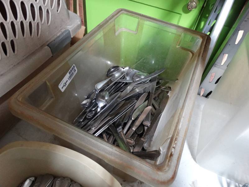 lot 8888 image: Large lot of butter knives & spoons