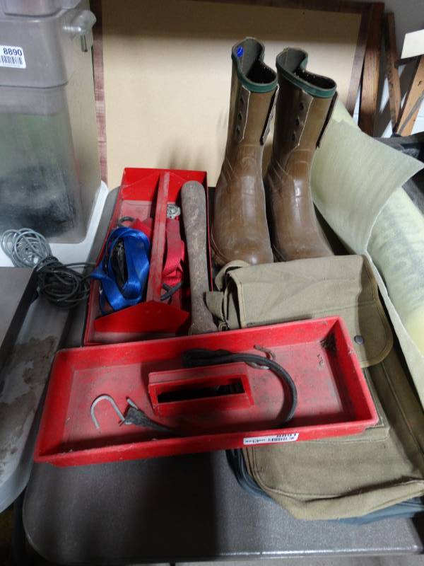 lot 8891 image: Rubber boots tool trays ratchet straps misc.