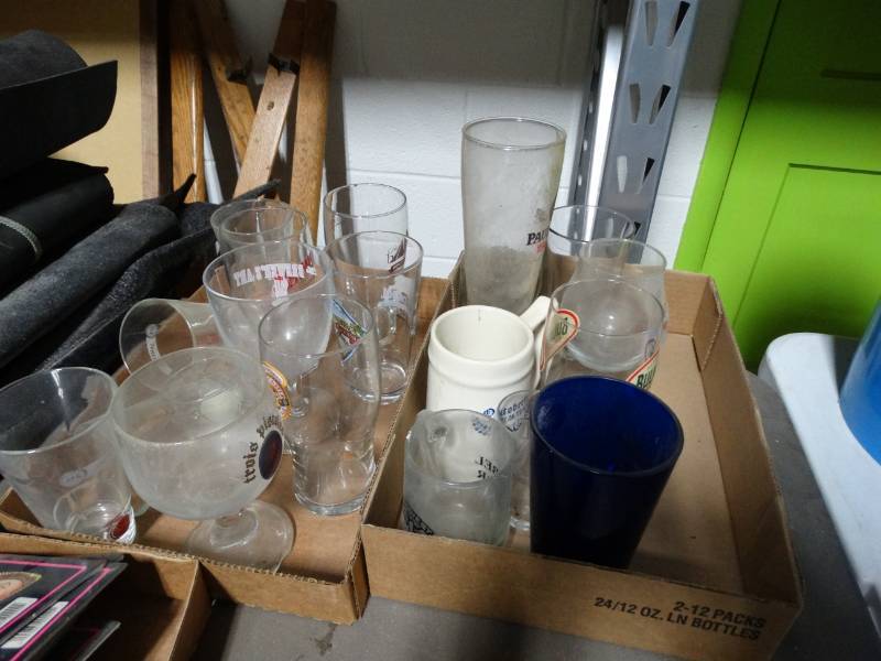 lot 8896 image: Lot of various bar glassware