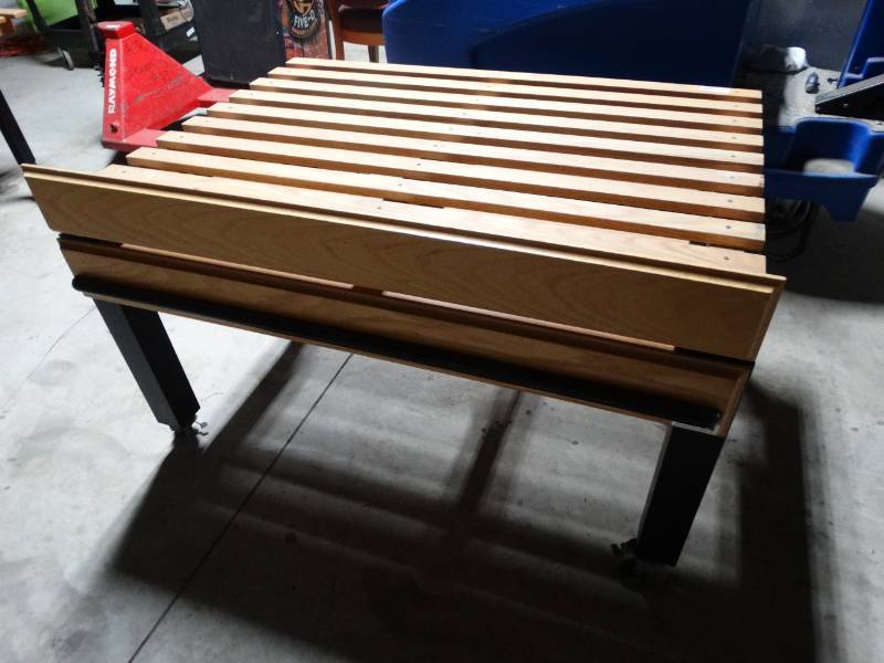 lot 8989 image: Wood slat adjustable produce bread rack on wheels