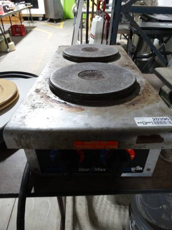 lot 20396 image: Star max commercial 2 burner electric counter top range