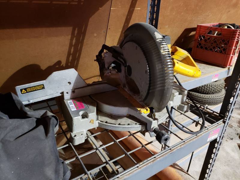 lot 6501 image: Dewalt 12in. Miter Saw