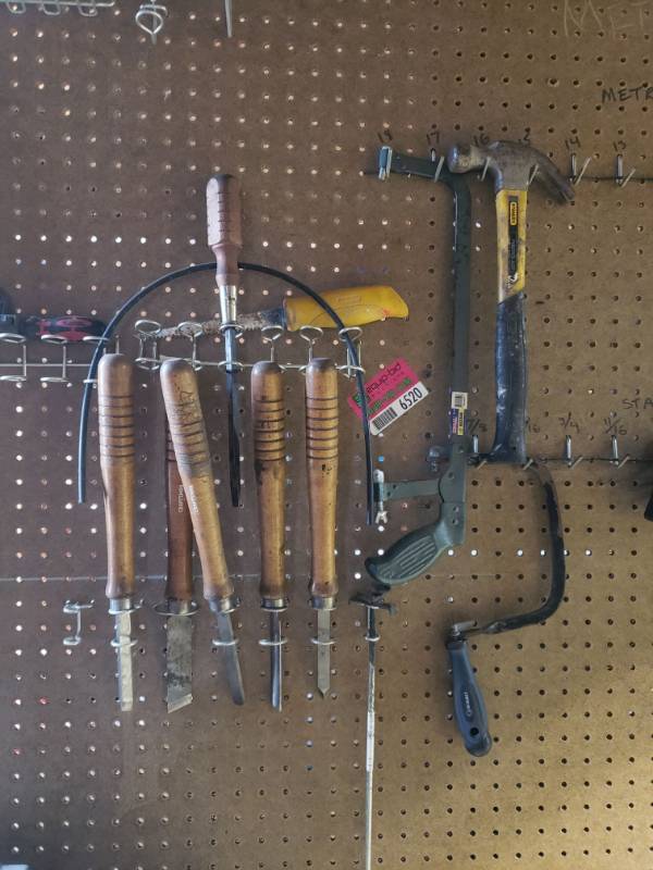 lot 6520 image: Various Woodworking Tools