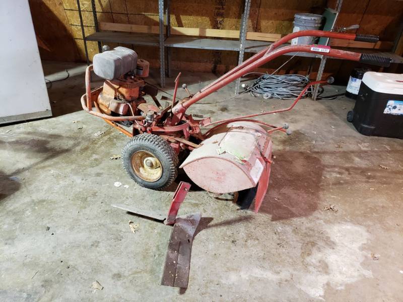 lot 6535 image: Tecumseh Manual Tiller