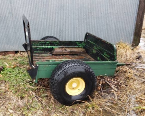 lot 6554 image: John Deer Tracker Trailer