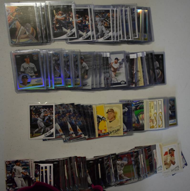 lot 1128 image: Large Lot of Current & Past Stars of New York Yankees including Rookies, Prospects, Inserts, Star Cards Mostly from 2017-2018 - Babe Ruth, Mickey Mantle, Giancarlo Stanton, Aaron Judge & More