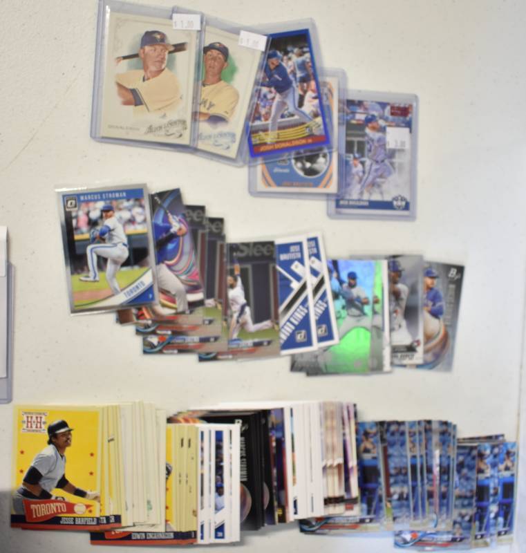 lot 1131 image: Large Lot of Current & Past Stars of Toronto Blue Jays including Rookies, Prospects, Inserts, Star Cards Mostly from 2017-2018