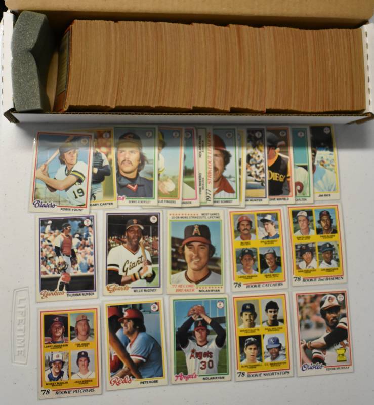 lot 1006 image: Excellent  Complete 1978 Topps Baseball Card Set #1-660 including Eddie Murray, Alan Trammell, and Paul Molitor Rookie Cards,  Nolan Ryan, George Brett, Mike Schmidt, & More All 726 Cards